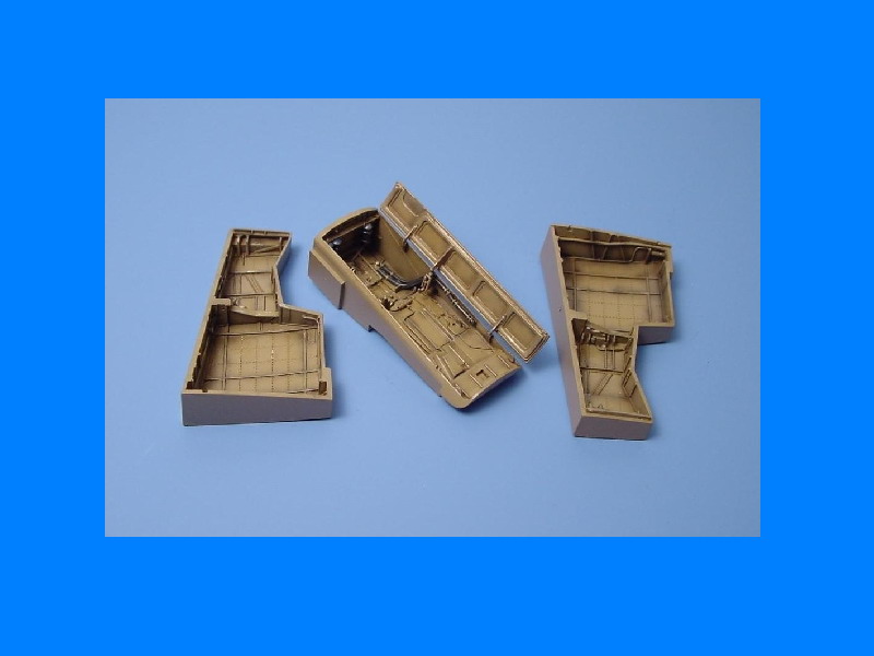 AIR4106 Dornier Do 335 PFEIL wheel bay 1/48 AIR4106 Dornier Do 335 PFEIL wheel bay 1/48